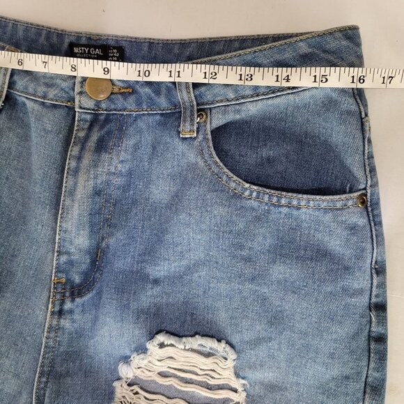Nasty Gal Womens Size 10 Girl Talk Distressed Shredded Mom Jeans Light Wash - Picture 8 of 10